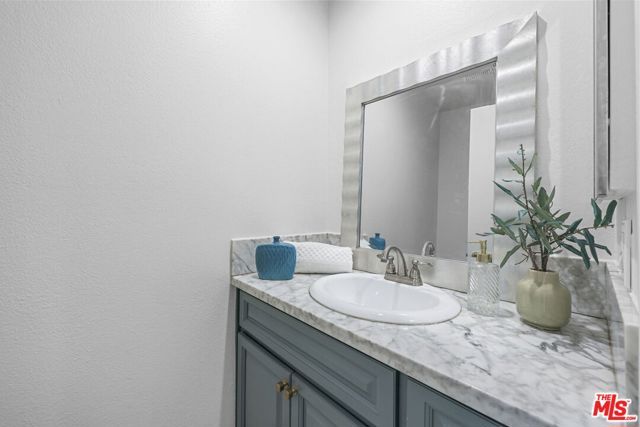 2844 Avenel Street, Los Angeles, CA 90039