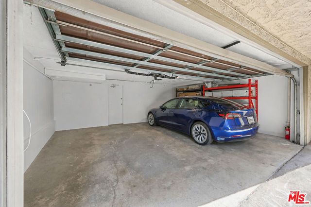 2844 Avenel Street, Los Angeles, CA 90039