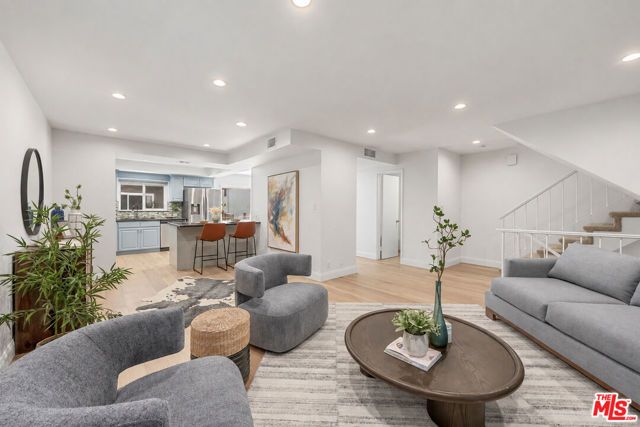 2844 Avenel Street, Los Angeles, CA 90039