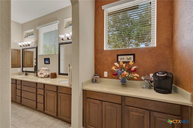 5684 Copper Creek, New Braunfels, TX 78132