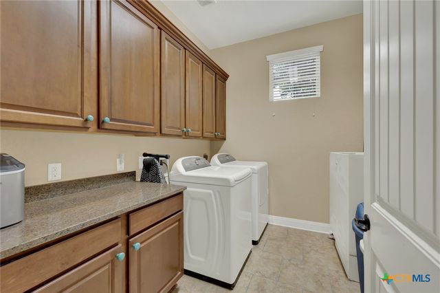 5684 Copper Creek, New Braunfels, TX 78132
