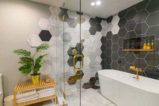 1623 Hanging Cliff Drive, Dallas, TX 75224