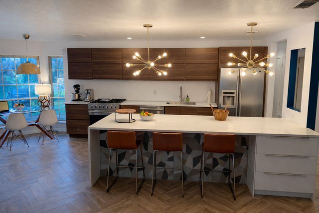 1623 Hanging Cliff Drive, Dallas, TX 75224