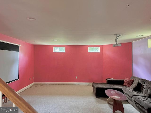 16209 HIDDEN PONDS WAY, Gaithersburg, MD 20878