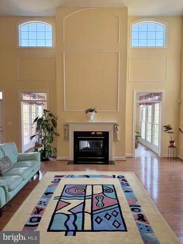 16209 HIDDEN PONDS WAY, Gaithersburg, MD 20878