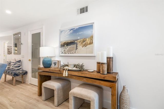 19 WHISPERING SANDS DRIVE 302, Sarasota, FL 34242