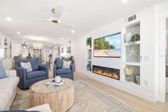 19 WHISPERING SANDS DRIVE 302, Sarasota, FL 34242