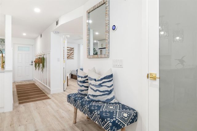 19 WHISPERING SANDS DRIVE 302, Sarasota, FL 34242