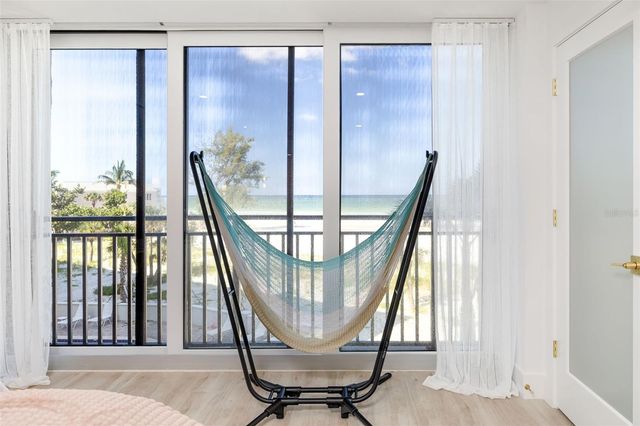 19 WHISPERING SANDS DRIVE 302, Sarasota, FL 34242