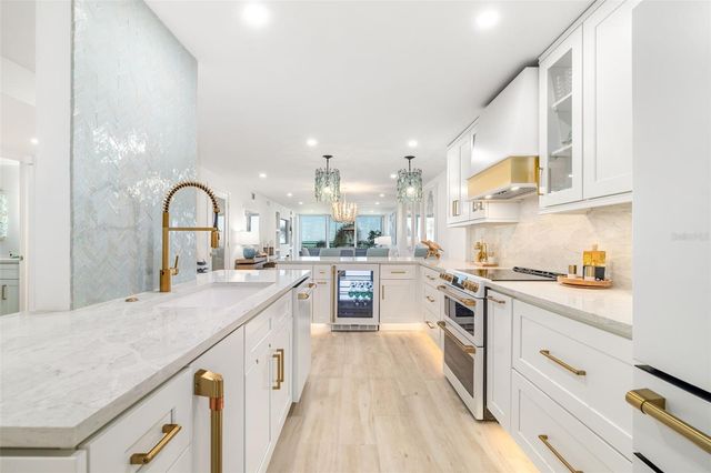 19 WHISPERING SANDS DRIVE 302, Sarasota, FL 34242