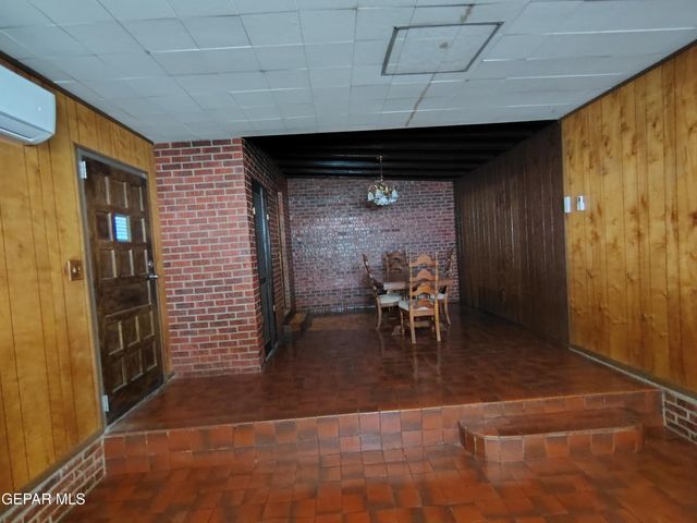 3717 SAVANNAH Avenue, El Paso, TX 79930