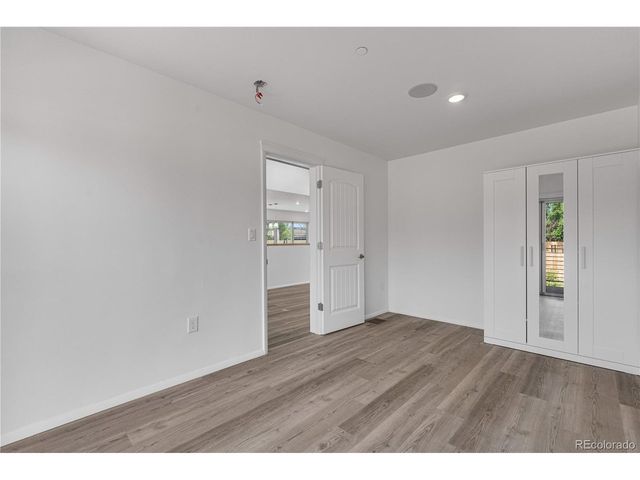 1957 Blackhawk St, Aurora, CO 80011