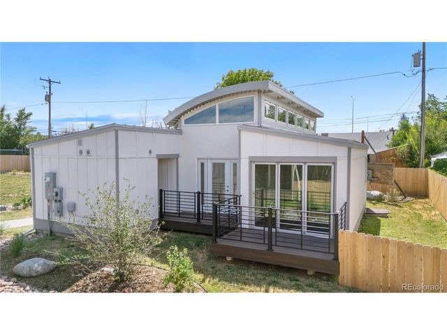 1957 Blackhawk St, Aurora, CO 80011