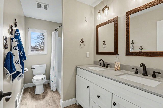 2973 Indian Trail, Hamburg Twp, MI 48169