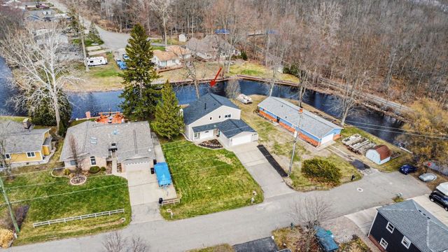 2973 Indian Trail, Hamburg Twp, MI 48169