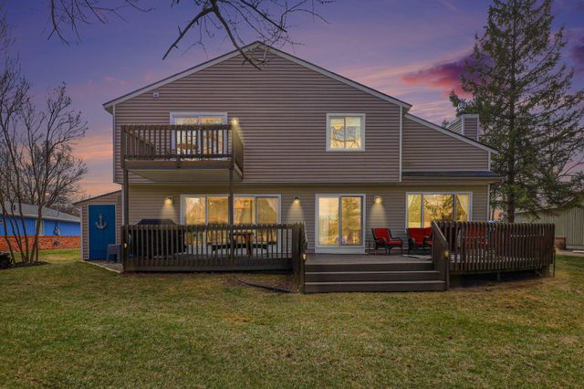 2973 Indian Trail, Hamburg Twp, MI 48169