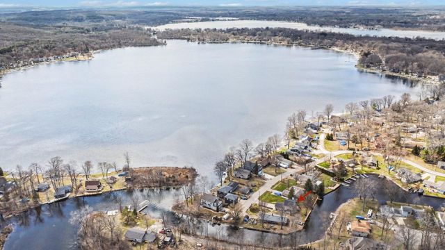 2973 Indian Trail, Hamburg Twp, MI 48169