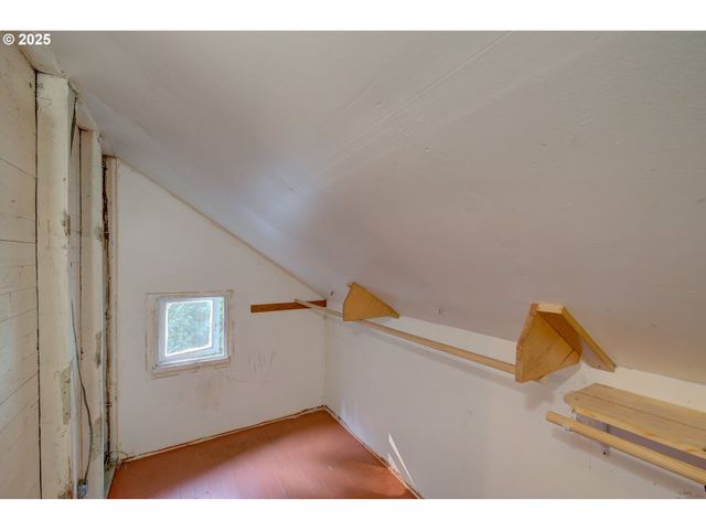 43620 SYLVANDALE Ln, Astoria, OR 97103