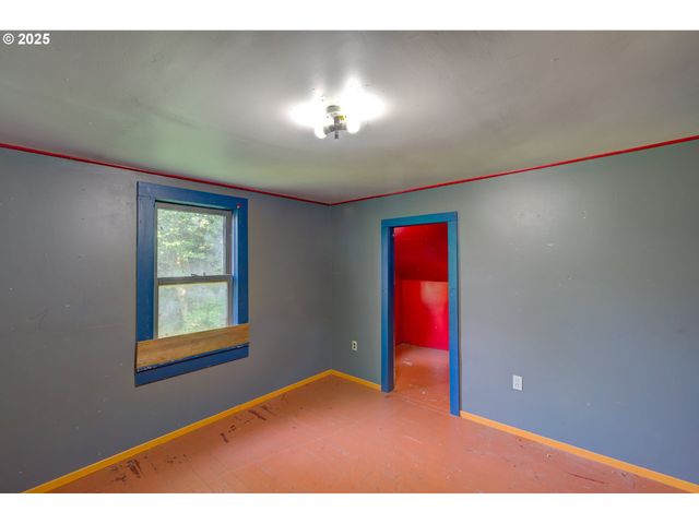 43620 SYLVANDALE Ln, Astoria, OR 97103