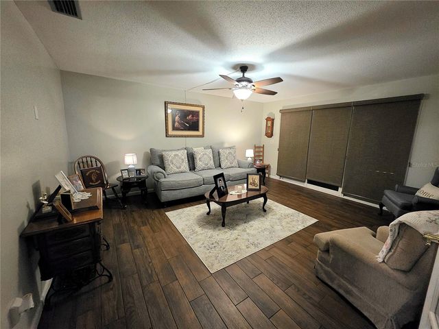 8200 SW 100TH STREET ROAD, Ocala, FL 34481