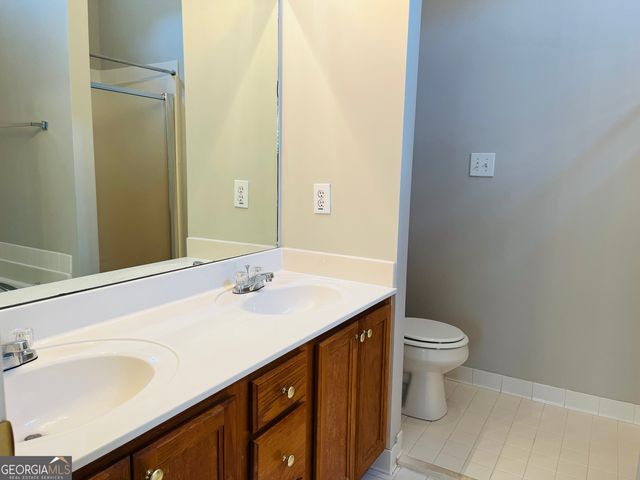 155 Woodstream Way, Fayetteville, GA 30214