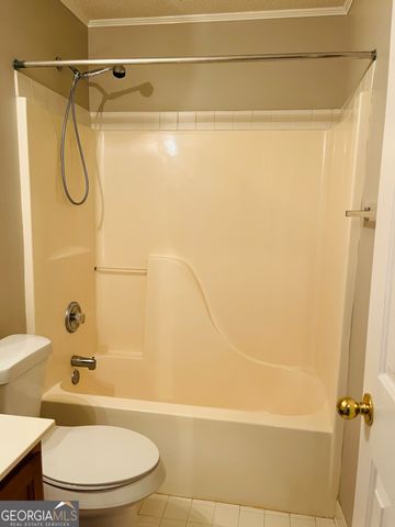 155 Woodstream Way, Fayetteville, GA 30214
