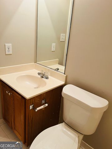 155 Woodstream Way, Fayetteville, GA 30214