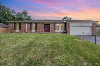 246 Crest Hill Avenue, Vandalia, OH 45377