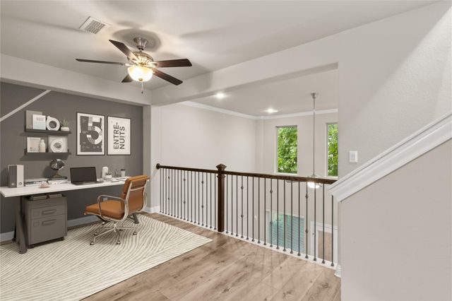 1002 Shepherd Oaks Drive, Houston, TX 77018