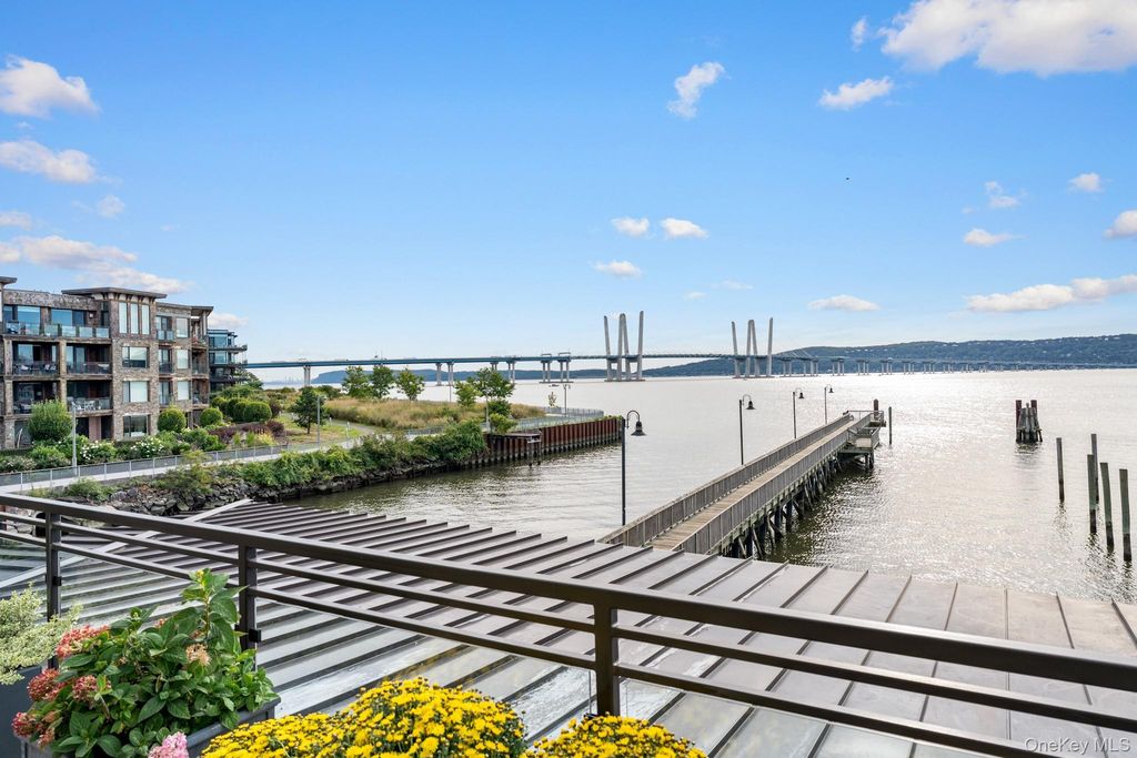 11 River Street 107, Sleepy Hollow, NY 10591 — exterior