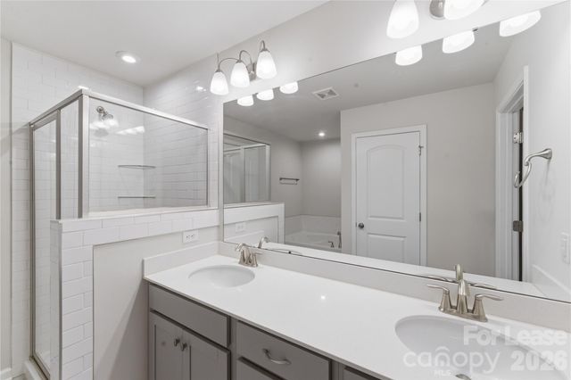 1324 Galloway Road, Charlotte, NC 28262