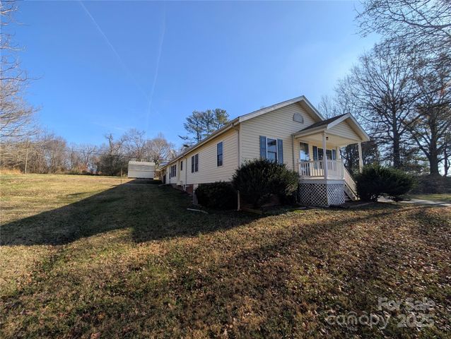 2507 Norwood Street SW, Lenoir, NC 28645