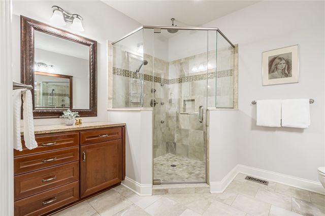 1042 Chapelhill Drive, Victor, NY 14564