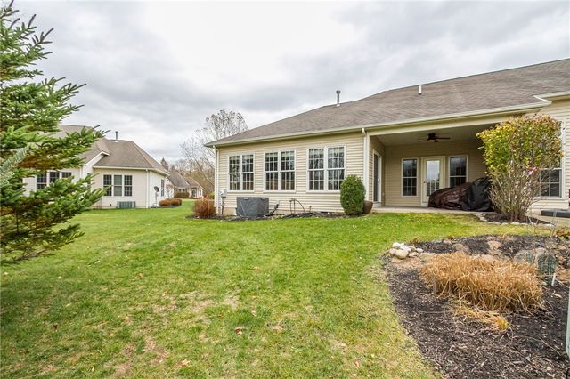 1042 Chapelhill Drive, Victor, NY 14564