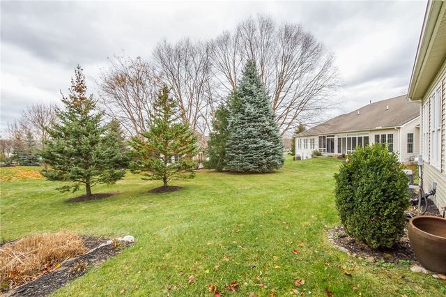 1042 Chapelhill Drive, Victor, NY 14564