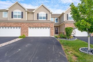 15114 W Quincy Circle, Manhattan, IL 60442