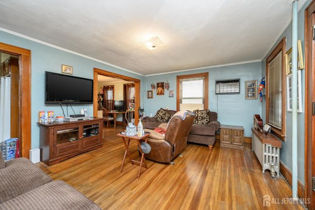 862 Gibbons Court, Elizabeth, NJ 07202