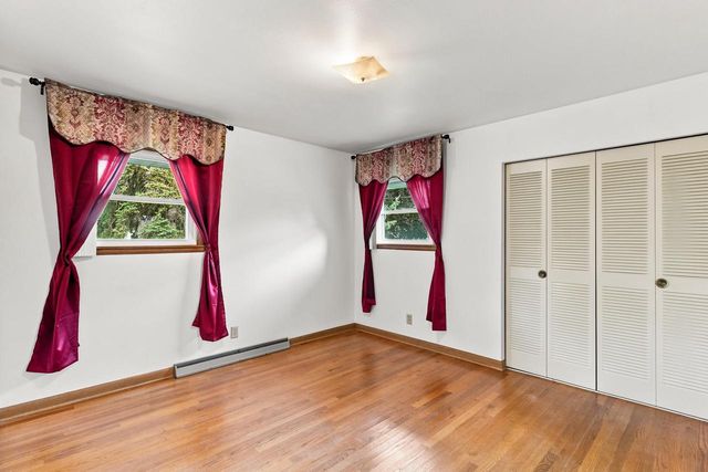2834 Commercial Avenue, Madison, WI 53704
