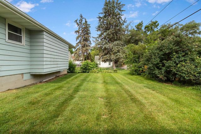 2834 Commercial Avenue, Madison, WI 53704
