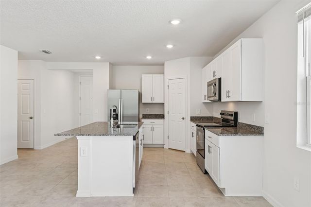 2687 SEDGEFIELD CIRCLE, Haines City, FL 33844