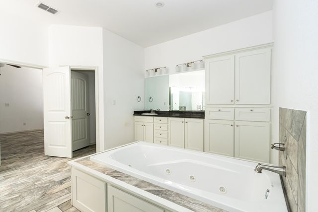 9610 Kline Avenue, Lubbock, TX 79424