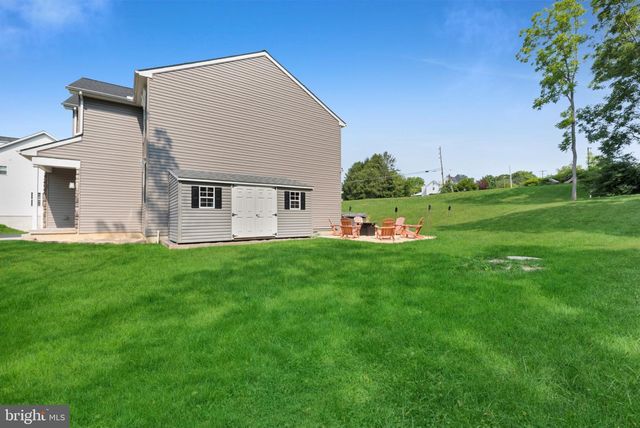 6224 RACHEL DR, Slatington, PA 18080