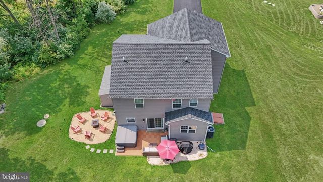 6224 RACHEL DR, Slatington, PA 18080