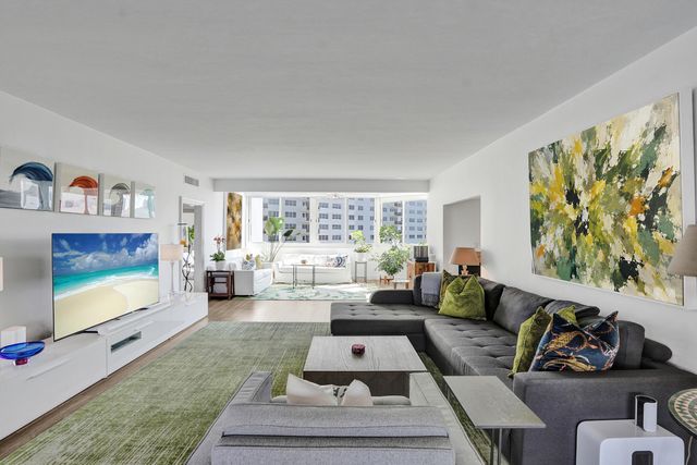 333 Sunset Drive 401, Fort Lauderdale, FL 33301