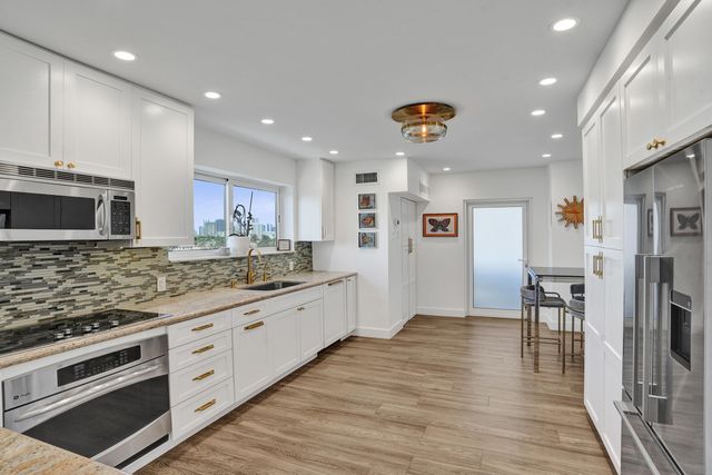 333 Sunset Drive 401, Fort Lauderdale, FL 33301