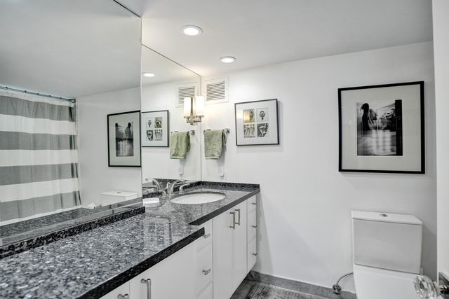 333 Sunset Drive 401, Fort Lauderdale, FL 33301