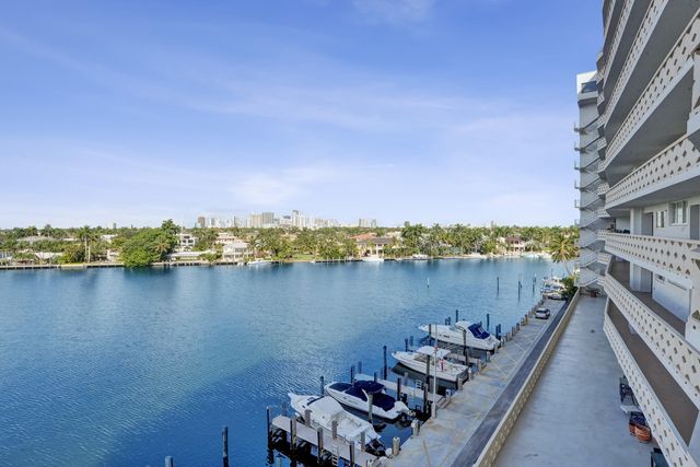 333 Sunset Drive 401, Fort Lauderdale, FL 33301