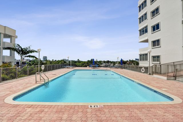 333 Sunset Drive 401, Fort Lauderdale, FL 33301