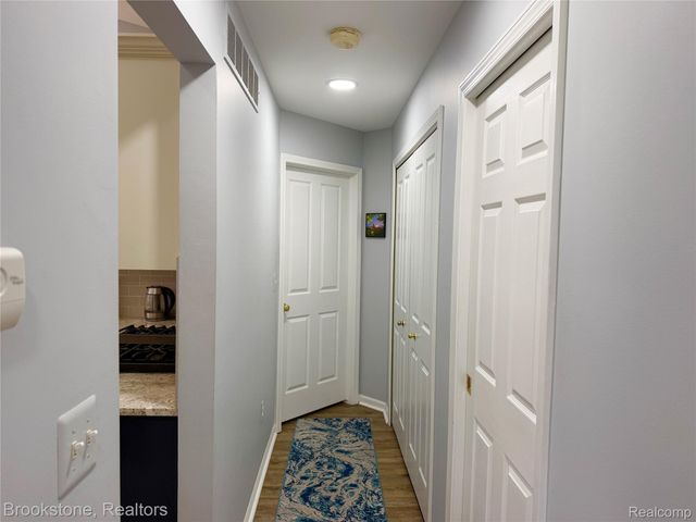41021 Glenleven Court, Clinton Charter Township, MI 48038
