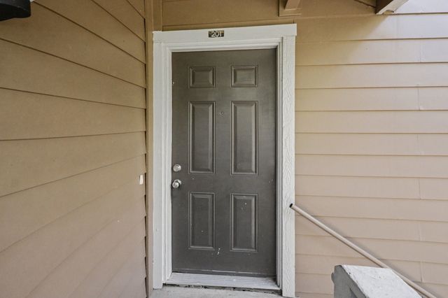 3645 W Northgate Drive 201, Irving, TX 75062